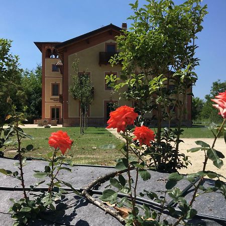 Villa Laura Cocconi ภายนอก รูปภาพ