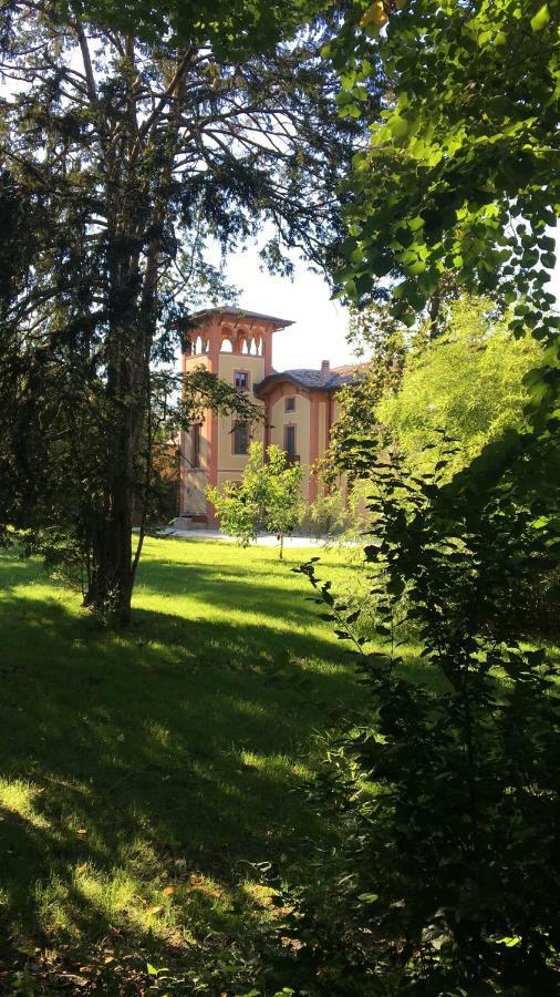 Villa Laura Cocconi ภายนอก รูปภาพ